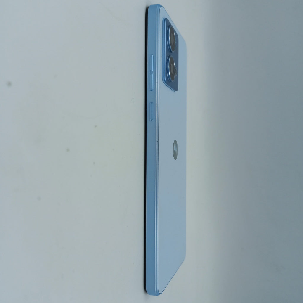 CELULAR MOTOROLA MOTO G84 XT2347-1 (2023) 256 GB 8 GB RAM (SEMINUEVO)