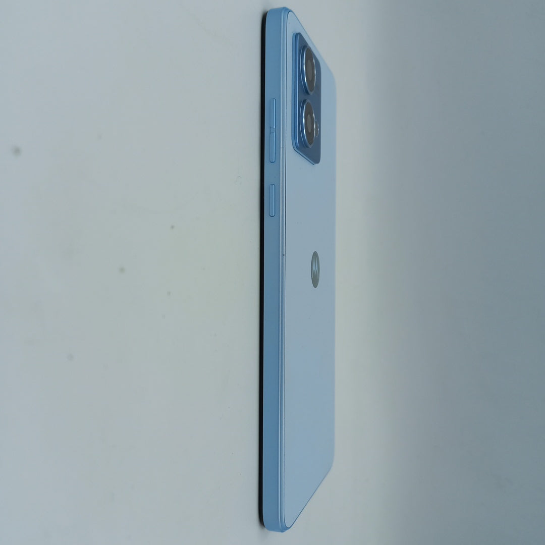 CELULAR MOTOROLA MOTO G84 XT2347-1 (2023) 256 GB 8 GB RAM (SEMINUEVO)