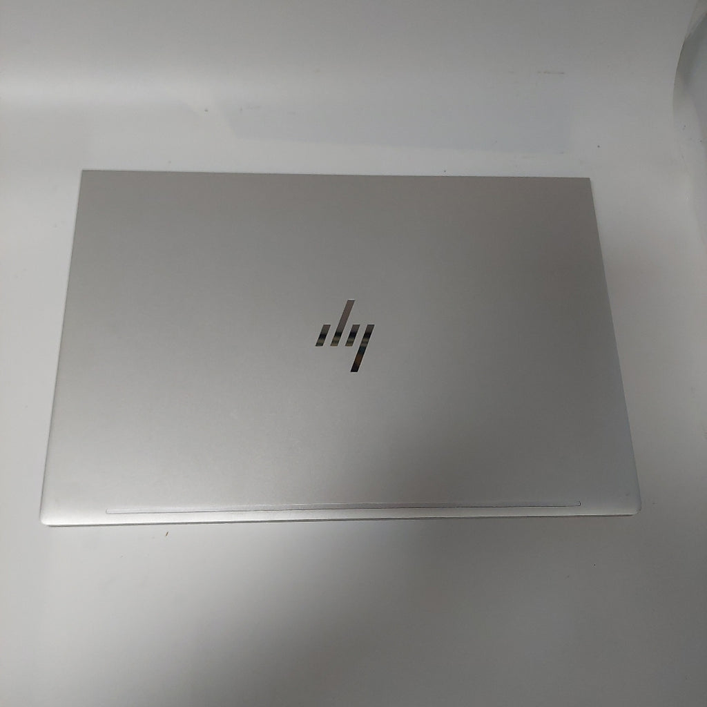 LAPTOP HP ELITEBOOK 630 G10 (2024) 512 GB SSD 32 GB RAM (SEMINUEVO)