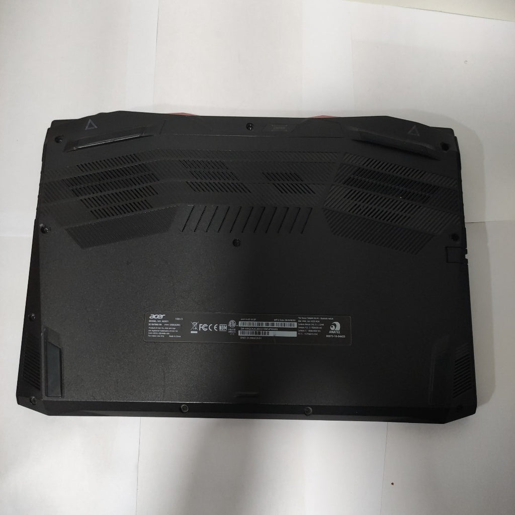 LAPTOP ACER NITRO 5 AN515-57-512P (2022) 512 GB SSD 8 GB RAM (SEMINUEVO)