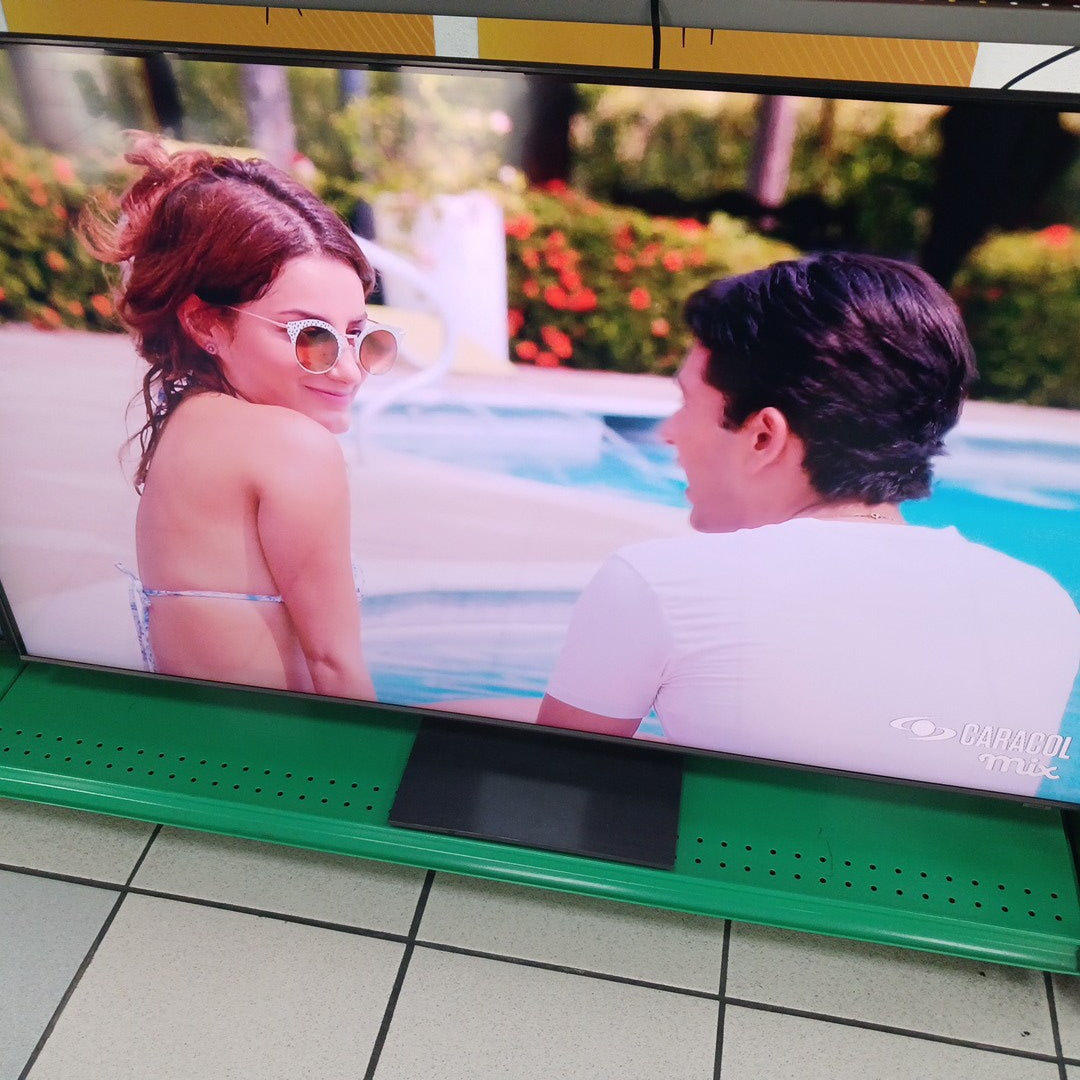 PANTALLA SAMSUNG QN55Q65CAF (2023) 55" QLED 4K (SEMINUEVO)