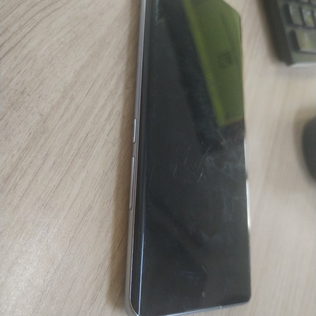 CELULAR OPPO  RENO10 5G CPH2531 (2023) 256 GB 8 GB RAM (SEMINUEVO)