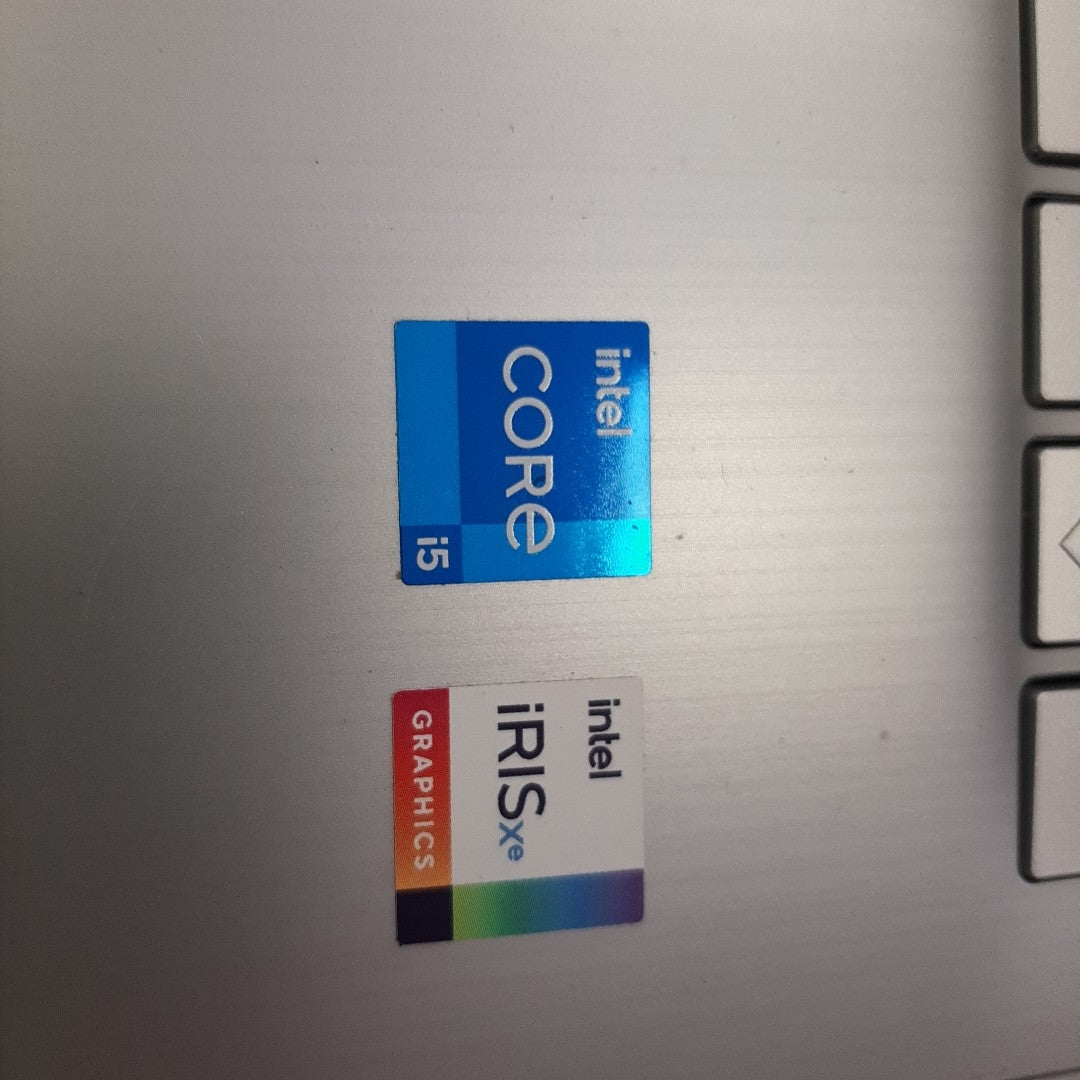 LAPTOP HP 14-DQ2533LA (2023) 512 GB SSD 8 GB RAM (SEMINUEVO)