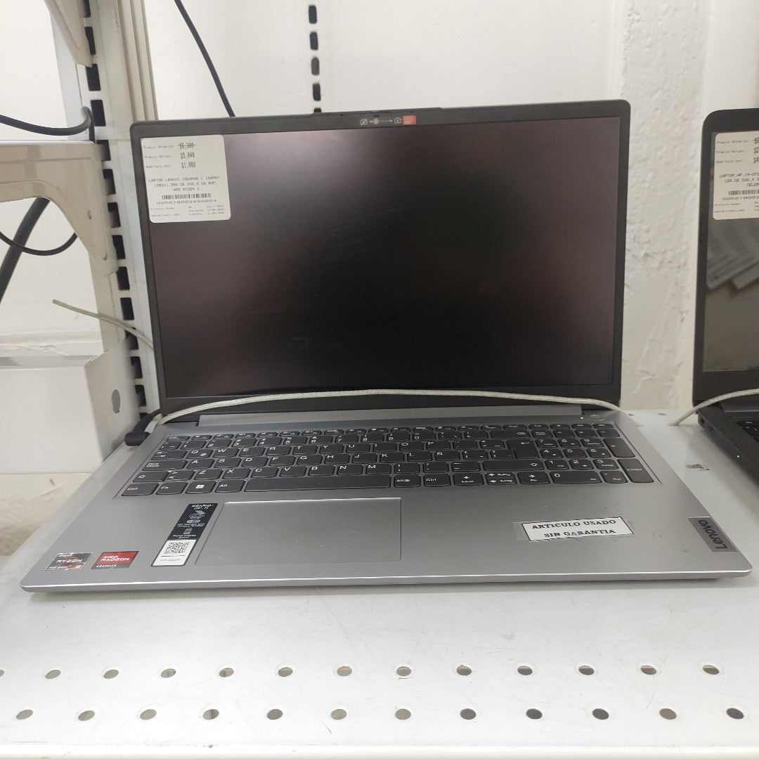 LAPTOP LENOVO IDEAPAD 1 15AMN7 (2023) 256 GB SSD 8 GB RAM (SEMINUEVO)