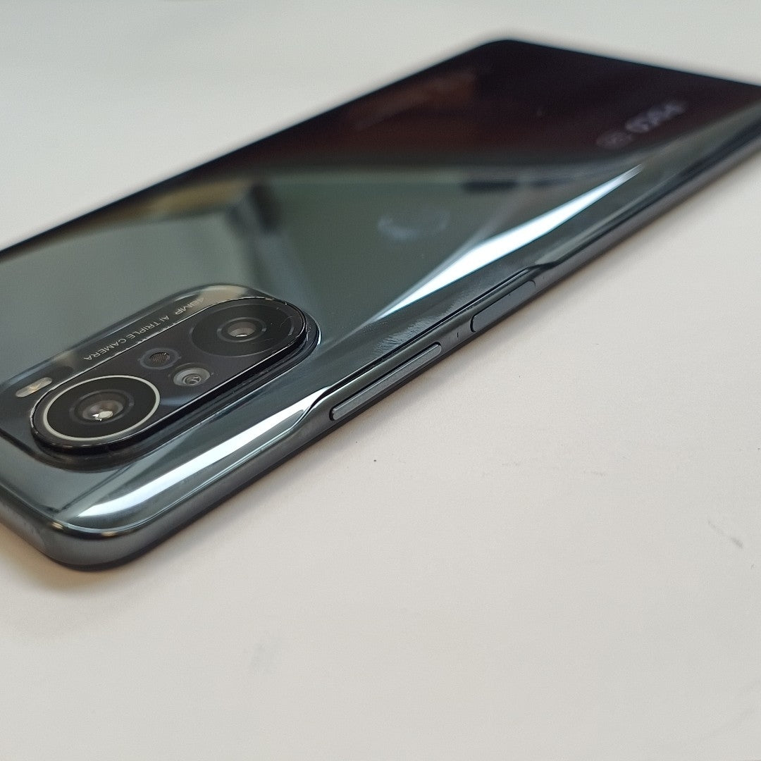 CELULAR XIAOMI POCO F3 M2012K11AG 256 GB 8 GB RAM (SEMINUEVO)