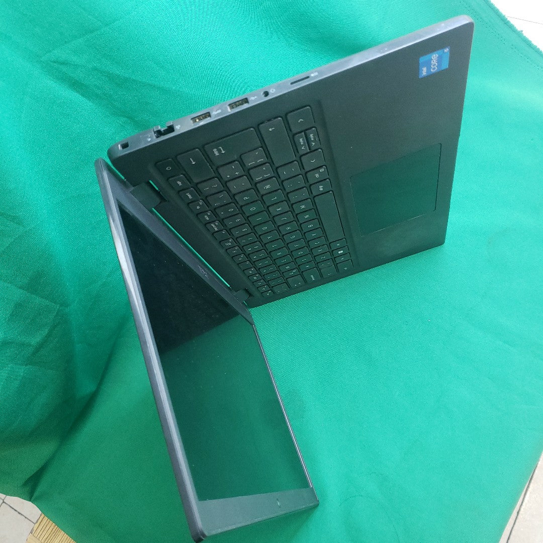 LAPTOP DELL LATITUDE 3420 (2022) 256 GB SSD 8 GB RAM (SEMINUEVO)