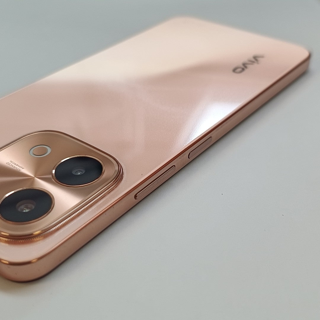 CELULAR VIVO Y28 V2352 256 GB 8 GB RAM (SEMINUEVO)