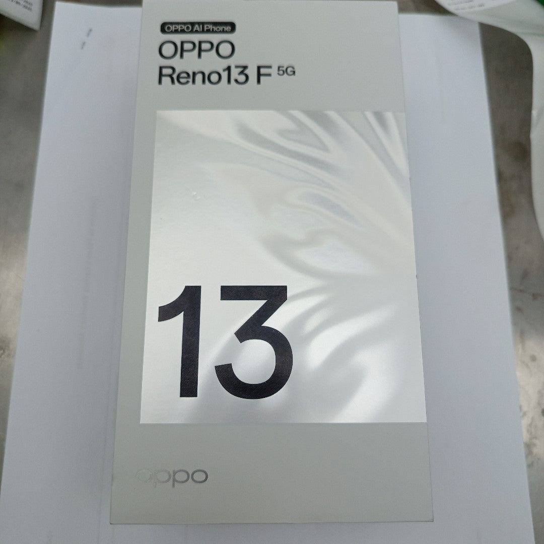CELULAR OPPO  RENO 13F 5G CPH2699 (2025) 256 GB 12 GB RAM (SEMINUEVO)
