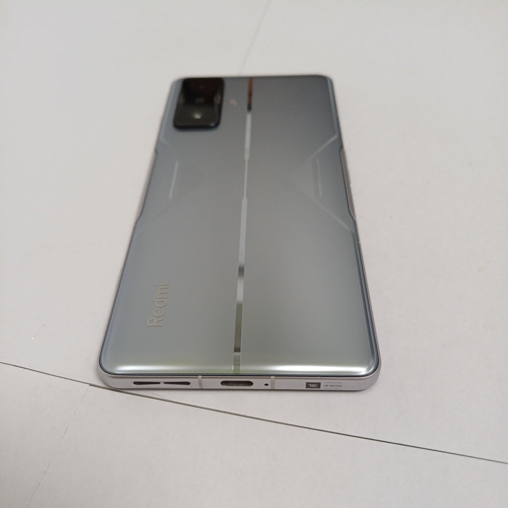 CELULAR XIAOMI POCO F4 GT 21121210G 256 GB 12 GB RAM (SEMINUEVO)