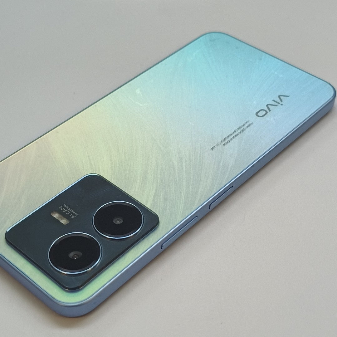 CELULAR VIVO Y22S V2206 128 GB 4 GB RAM (SEMINUEVO)