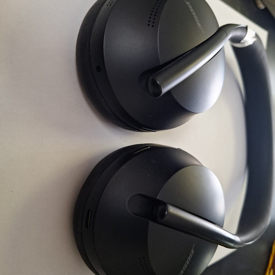 AUDIFONOS BOSE 700 INALAMBRICO OVER EAR (SEMINUEVO)
