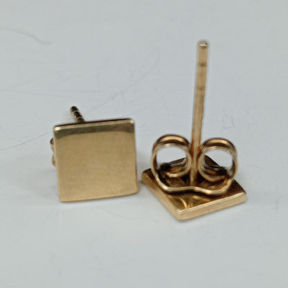 10419BRO00000B2594 FRD23 BROQUEL DE CUADRADO LISO ORO 14K 1.3GRS (NUEVO)