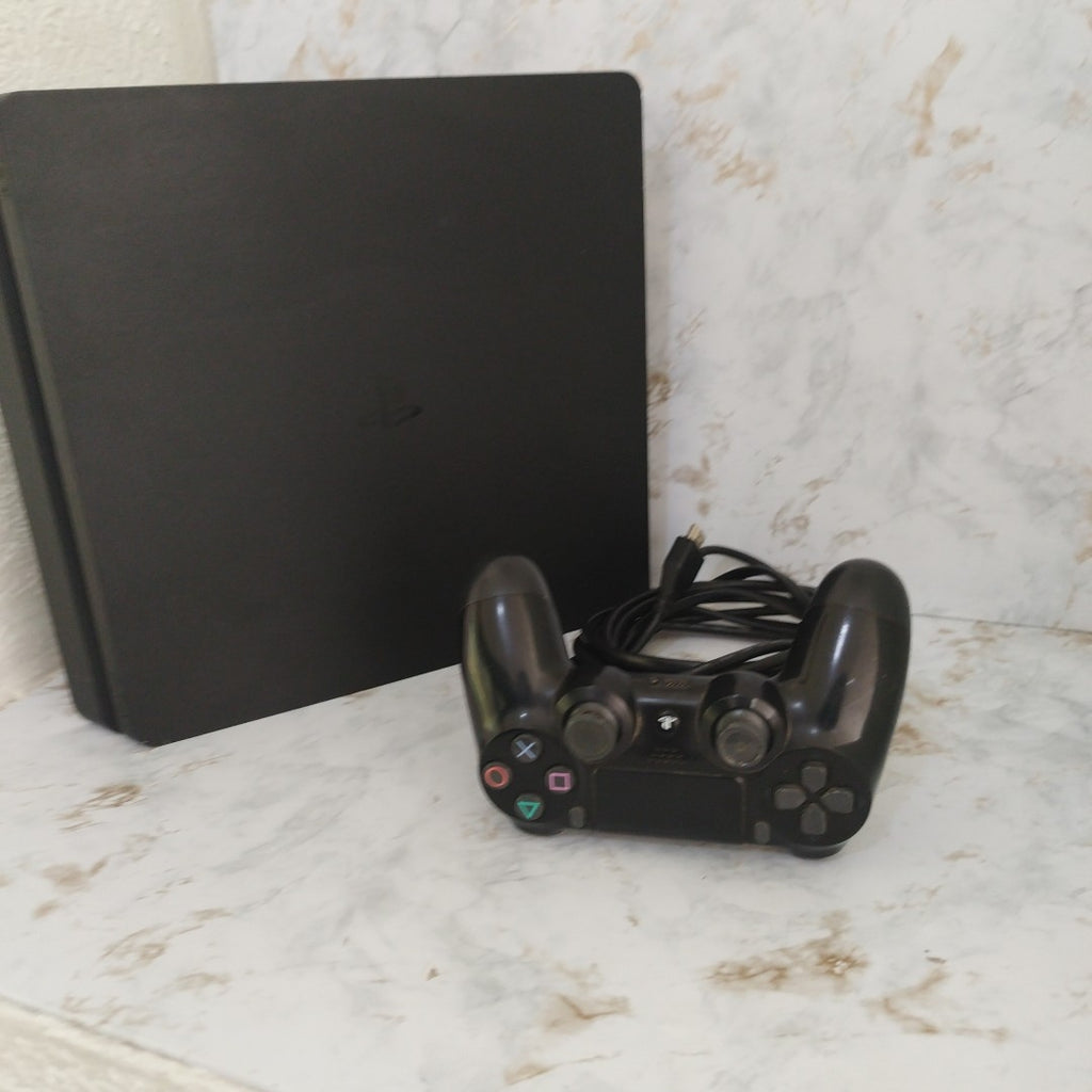 CONSOLA DE VIDEOJUEGO SONY PS4 SLIM 1 TB (SEMINUEVO)