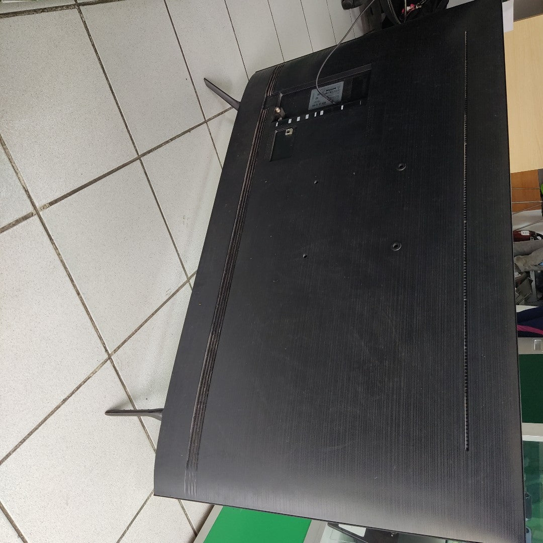 PANTALLA SAMSUNG UN55CU7000F (2023) 55" LED 4K