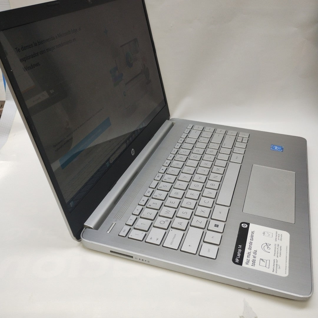 LAPTOP HP 14-DQ0527LA (2023) 256 GB SSD 8 GB RAM (SEMINUEVO)
