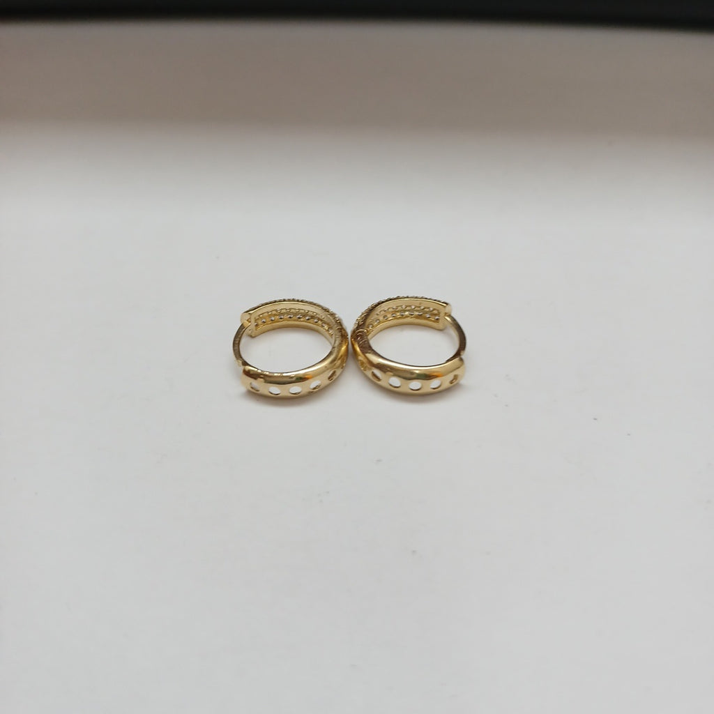 HUGGIES ORO 14K 2.2 (NUEVO)