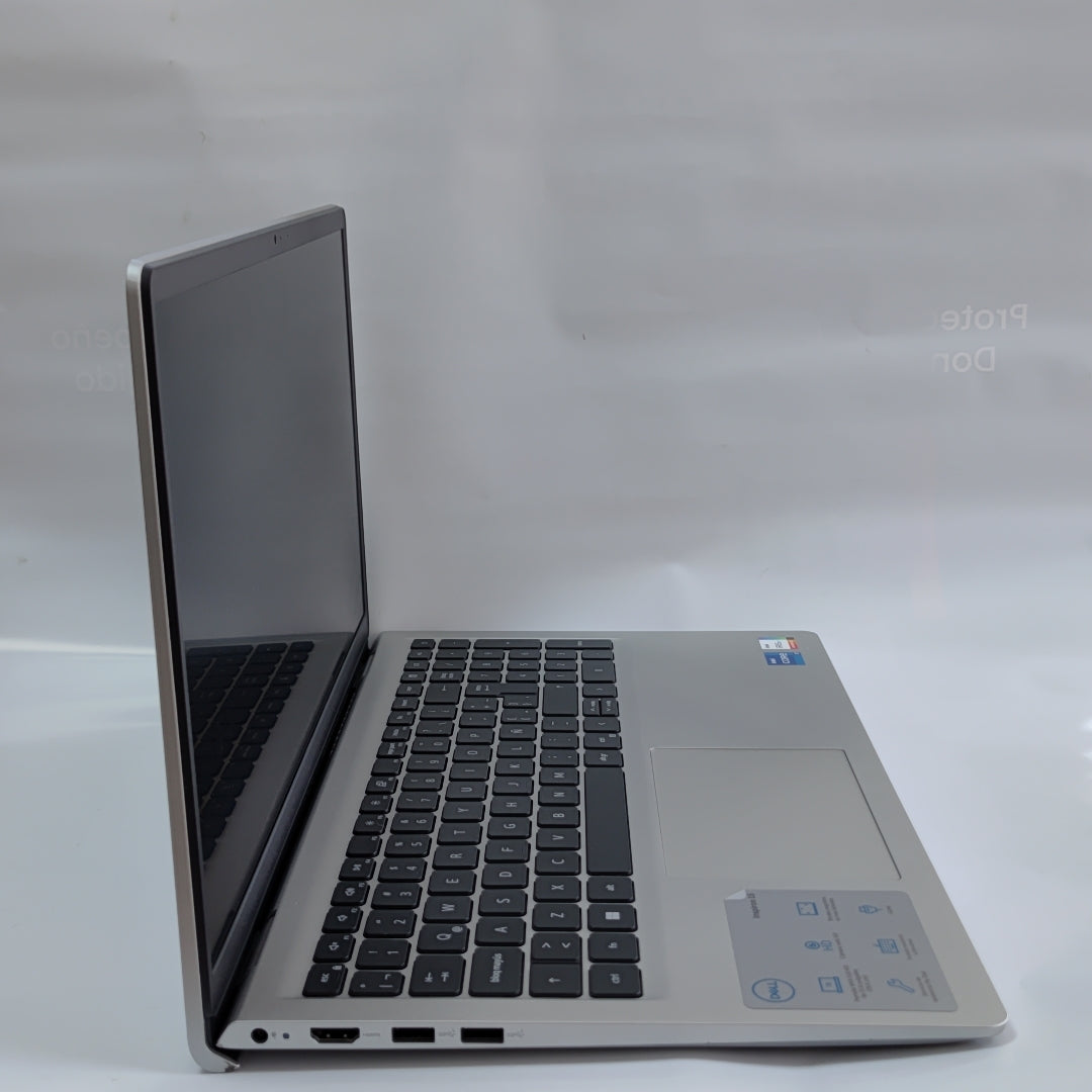 LAPTOP DELL INSPIRON 15 3520 (2024) 512 GB SSD 16 GB RAM