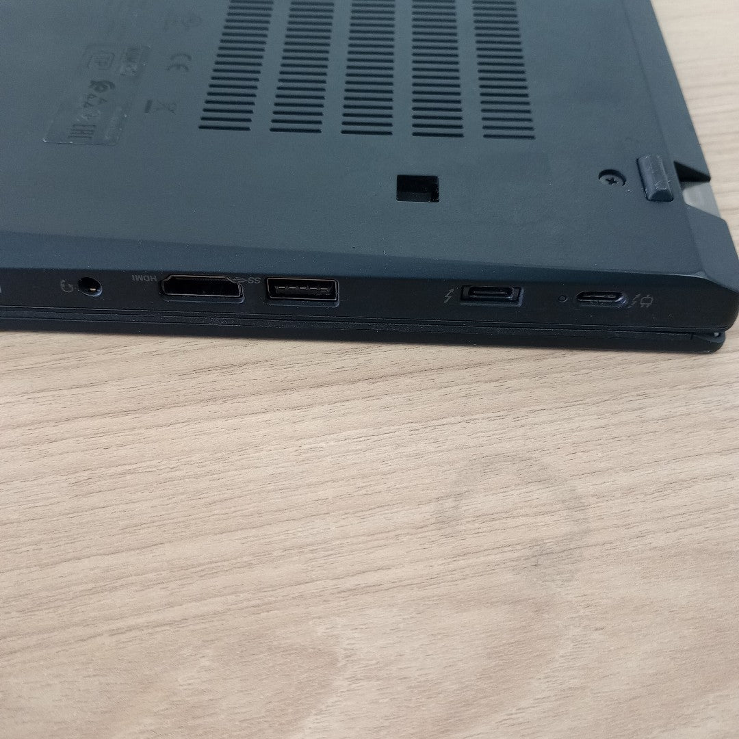 LAPTOP LENOVO THINKPAD T14 GEN 4 (2023) 512 GB SSD 16 GB RAM (SEMINUEVO)