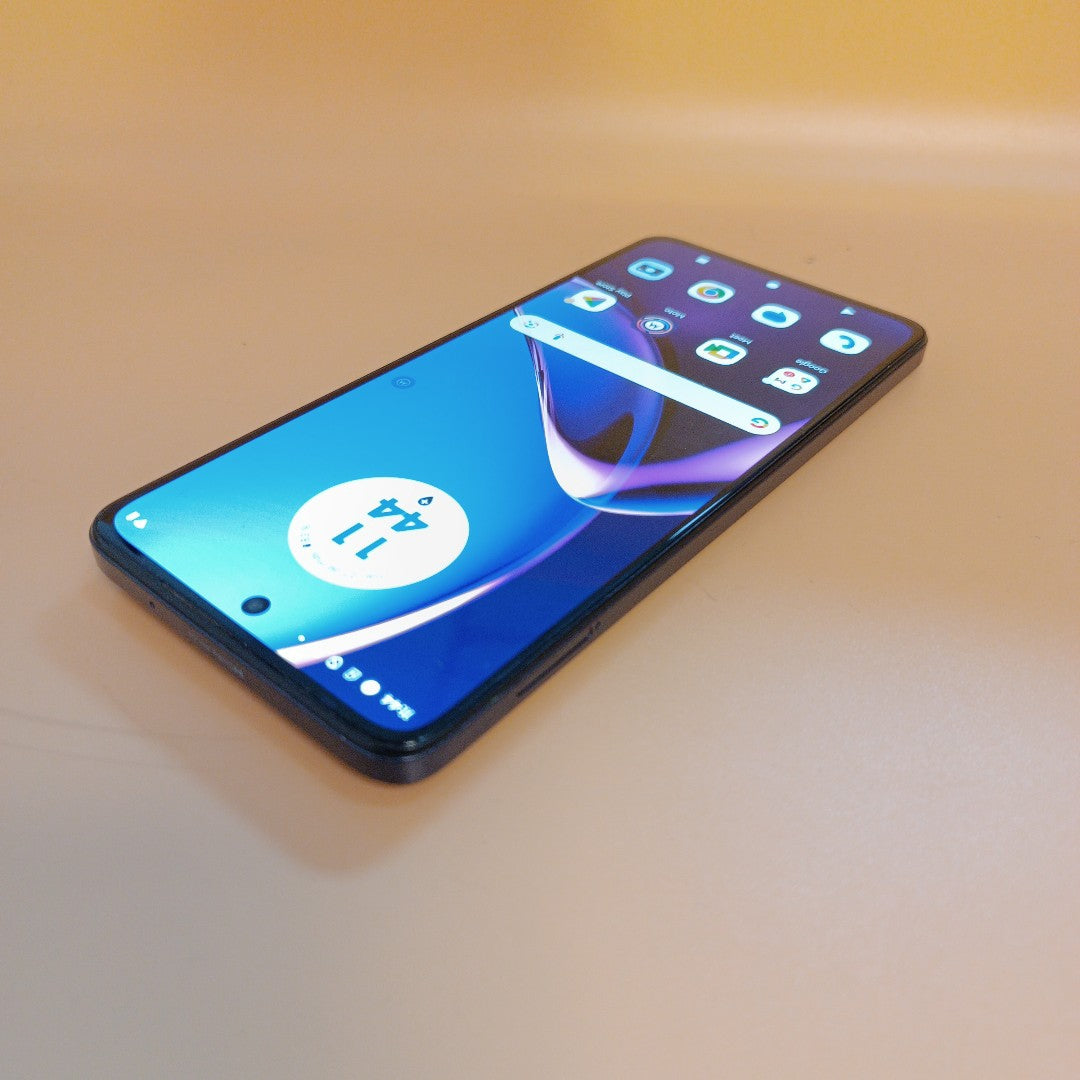 CELULAR MOTOROLA MOTO G84 XT2347-2 (2023) 256 GB 8 GB RAM (SEMINUEVO)
