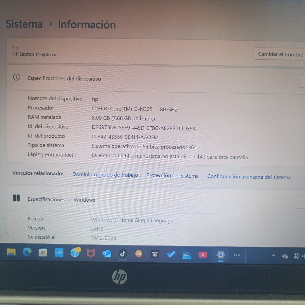 LAPTOP HP 14-EP0000LA (2023) 256 GB SSD 8 GB RAM (SEMINUEVO)