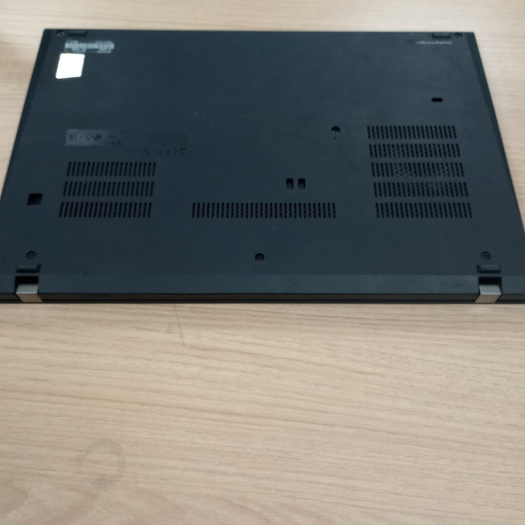 LAPTOP LENOVO THINKPAD T14 GEN 4 (2023) 512 GB SSD 16 GB RAM (SEMINUEVO)