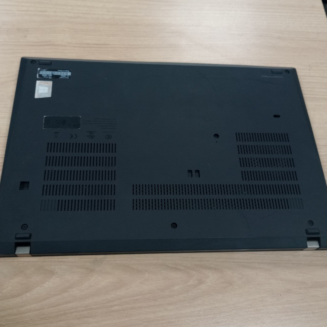 LAPTOP LENOVO THINKPAD T14 GEN 3 (2023) 512 GB SSD 16 GB RAM (SEMINUEVO)