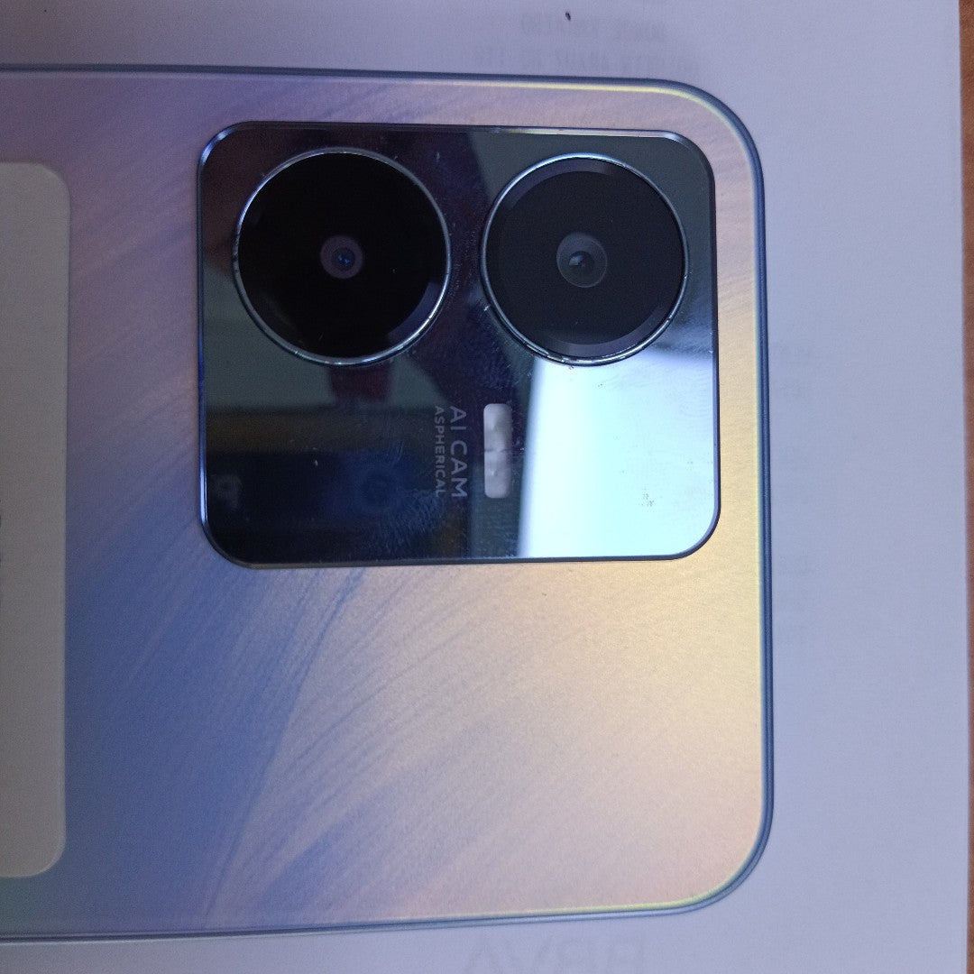 CELULAR VIVO Y22S V2206 128 GB 6 GB RAM (SEMINUEVO)