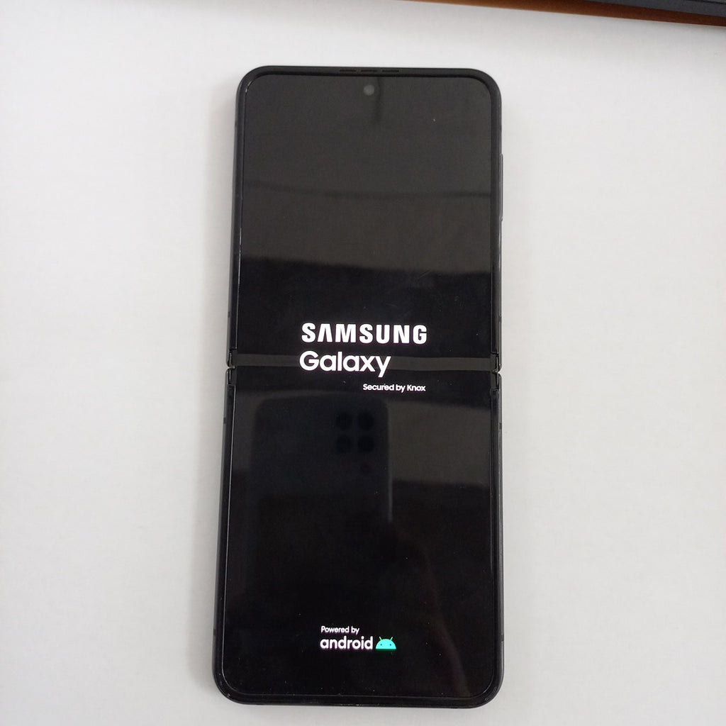 CELULAR SAMSUNG GALAXY Z FLIP4 SM-F721U1 256 GB 8 GB RAM (SEMINUEVO)