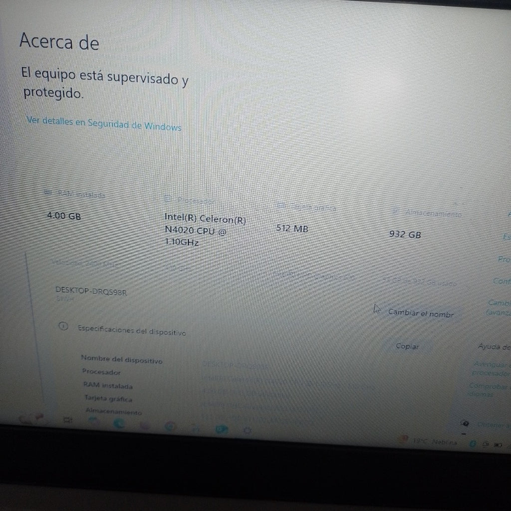 LAPTOP LENOVO IDEAPAD 3 14IGL05 (2022) 1 TB 8 GB RAM (SEMINUEVO)