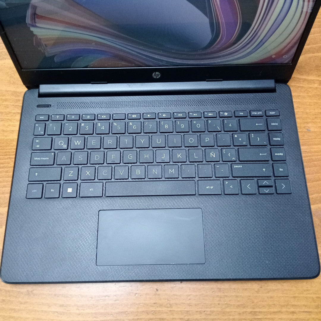 LAPTOP HP 14-DQ0510LA (2022) 256 GB SSD 4 GB RAM (SEMINUEVO)