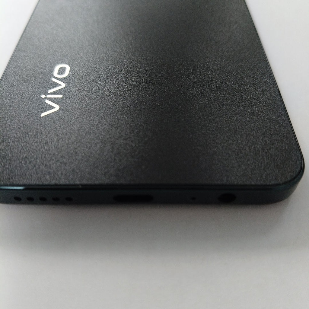 CELULAR VIVO Y28 V2352 256 GB 8 GB RAM (SEMINUEVO)