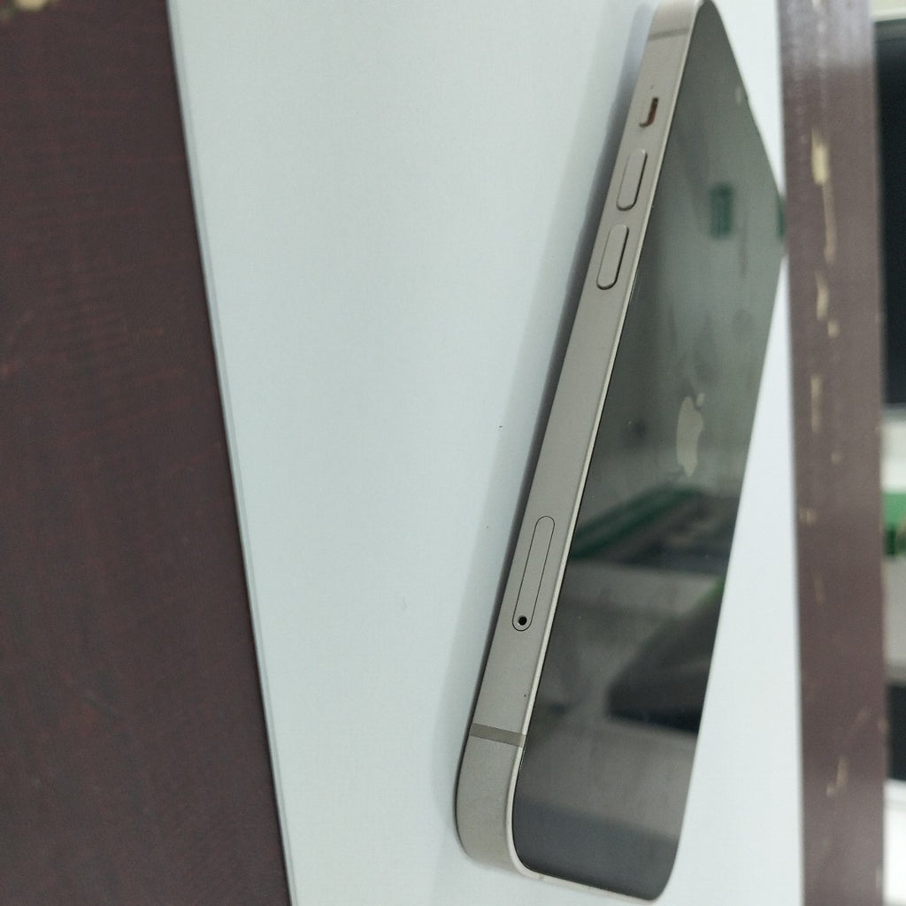 CELULAR APPLE IPHONE 14 A2884 128 GB 6 GB RAM (SEMINUEVO)