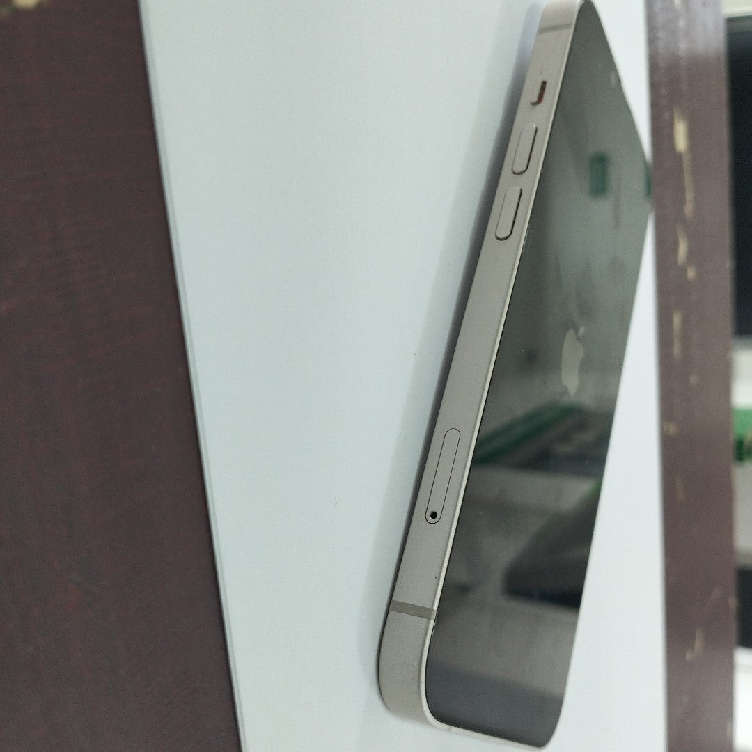 CELULAR APPLE IPHONE 14 A2884 128 GB 6 GB RAM (SEMINUEVO)