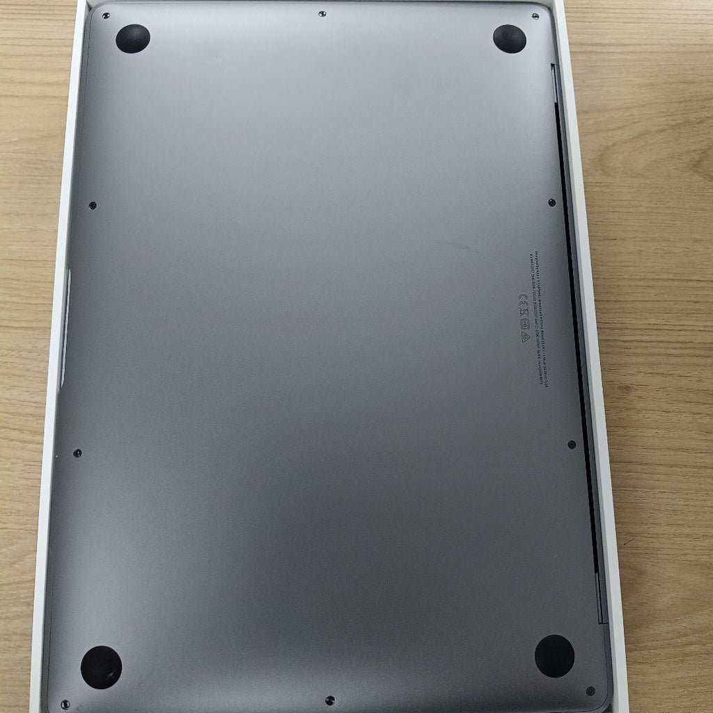 LAPTOP APPLE MACBOOK AIR 13" 2020 3.2 A2337 256 GB SSD 8 GB RAM (SEMINUEVO)