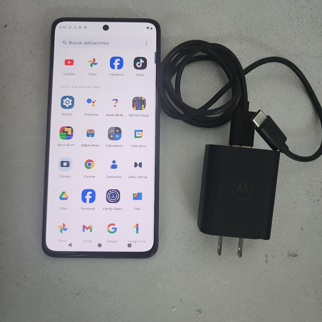 CELULAR MOTOROLA MOTO G84 XT2347-1 (2023) 256 GB 8 GB RAM (SEMINUEVO)
