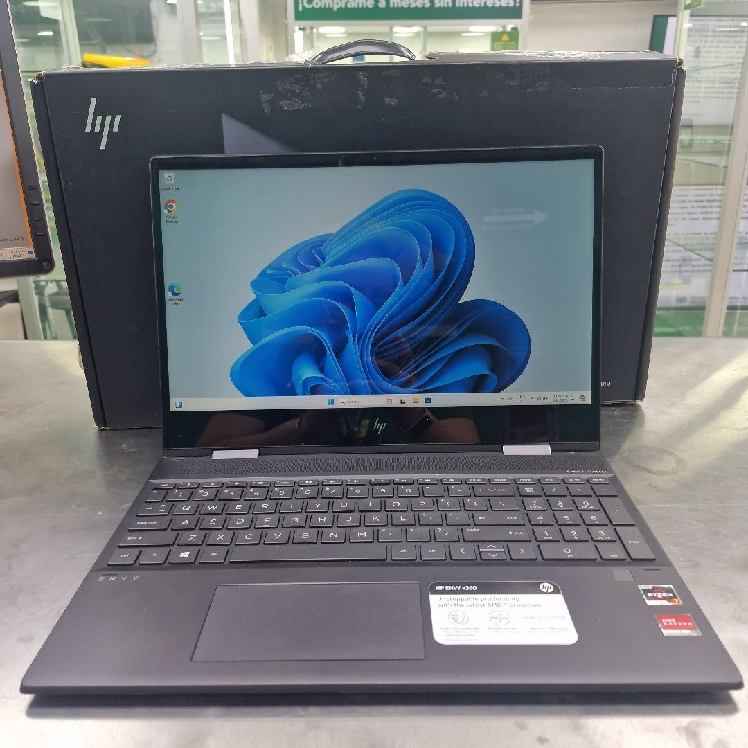 LAPTOP HP ENVY X360 (2 EN 1) 15-DS1083CL (2021) 512 GB SSD 8 GB RAM (SEMINUEVO)