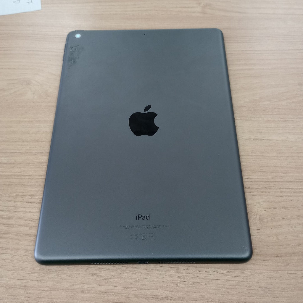 TABLETA APPLE IPAD 9 A2602 256 GB 3 GB RAM (SEMINUEVO)