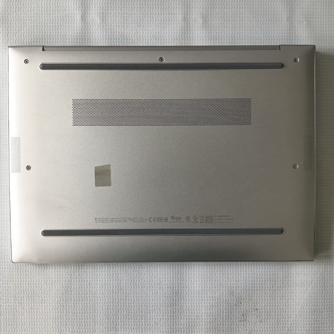 LAPTOP HP ELITEBOOK 840 G11 (2025) 512 GB SSD 32 GB RAM (SEMINUEVO)