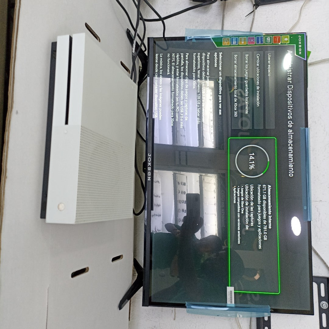 CONSOLA DE VIDEOJUEGO MICROSOFT XBOX SERIES S 1 TB SSD (SEMINUEVO)