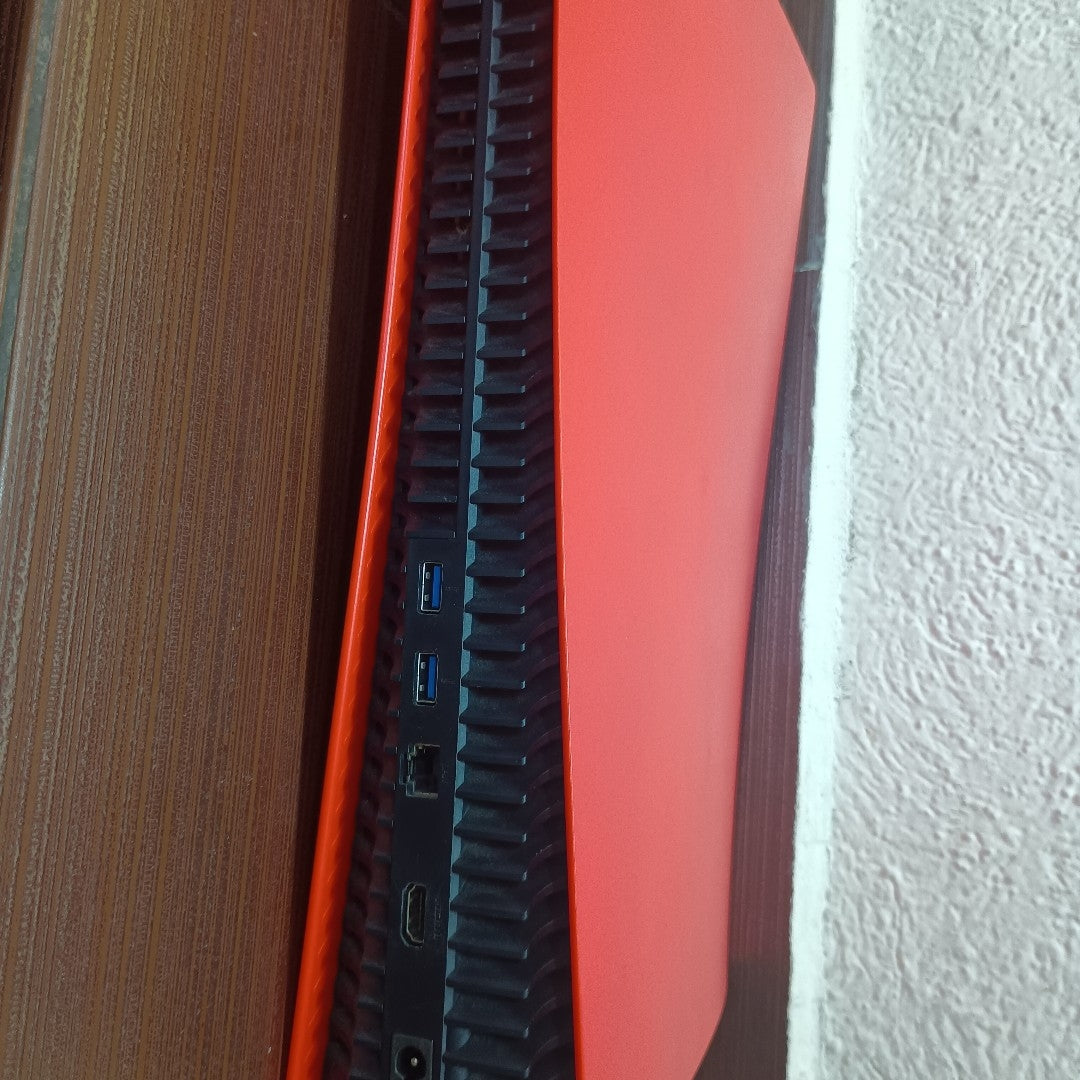 CONSOLA DE VIDEOJUEGO SONY PS5 DIGITAL 825 SSD (SEMINUEVO)