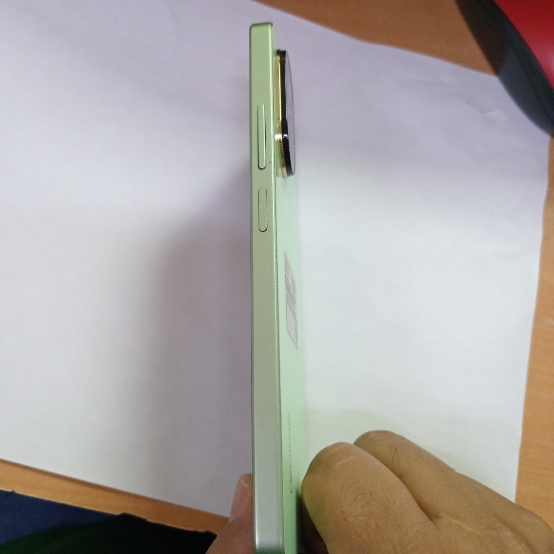 CELULAR REALME C67 RMX3890 (2023) 256 GB 8 GB RAM (SEMINUEVO)