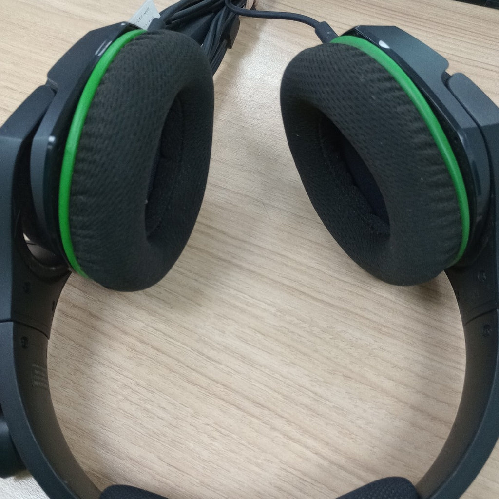 AUDIFONOS HYPERX STINGER CORE HX-HSCSCX-BK ALAMBRICO OVER EAR (SEMINUEVO)