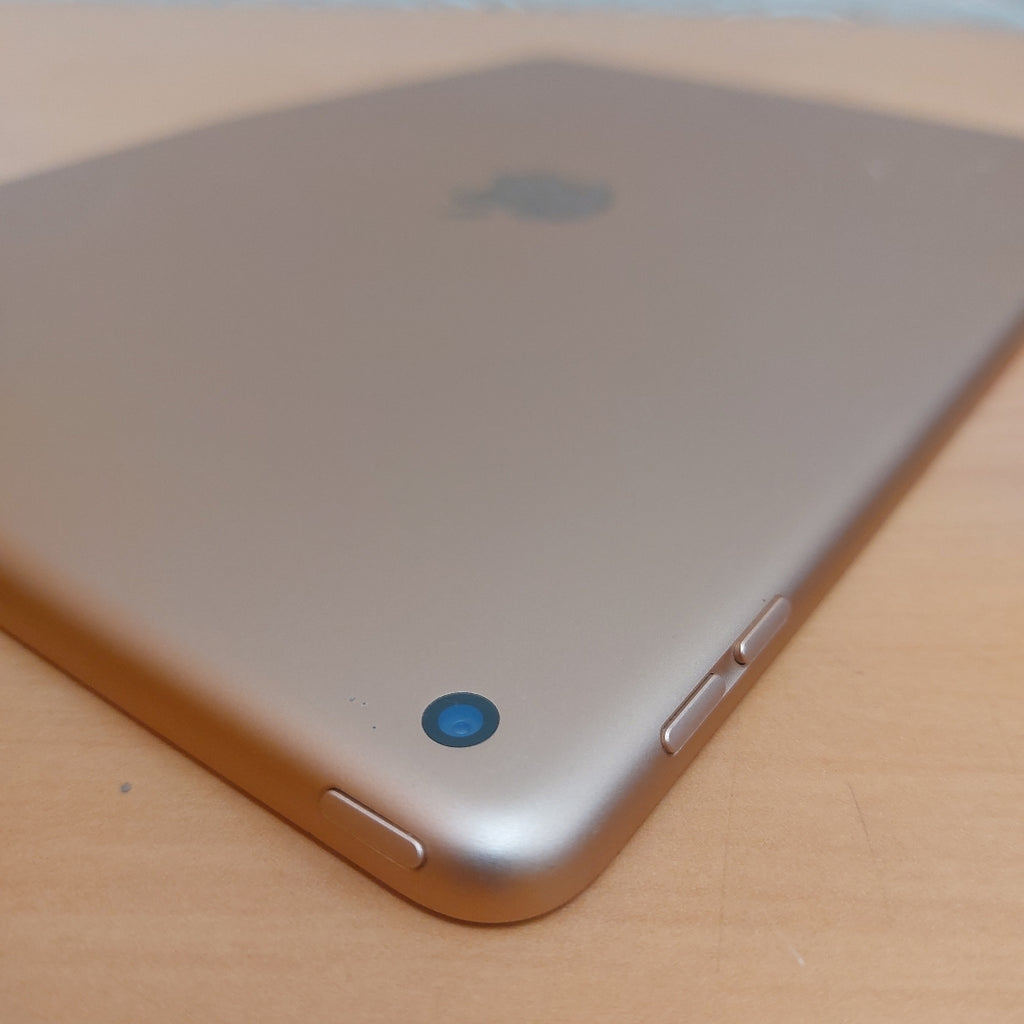 TABLETA APPLE IPAD 8 A2270 128 GB 3 GB RAM (SEMINUEVO)