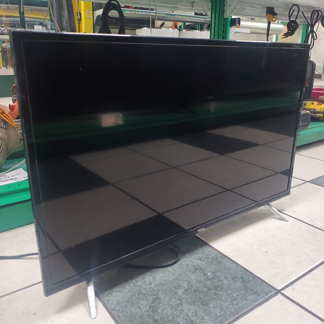 PANTALLA TCL 32A323 (2021) 32" LED HD (SEMINUEVO)