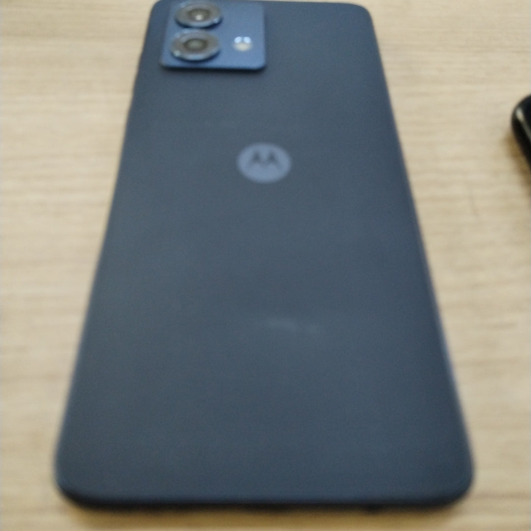 CELULAR MOTOROLA MOTO G84 XT2347-1 (2023) 256 GB 8 GB RAM (SEMINUEVO)