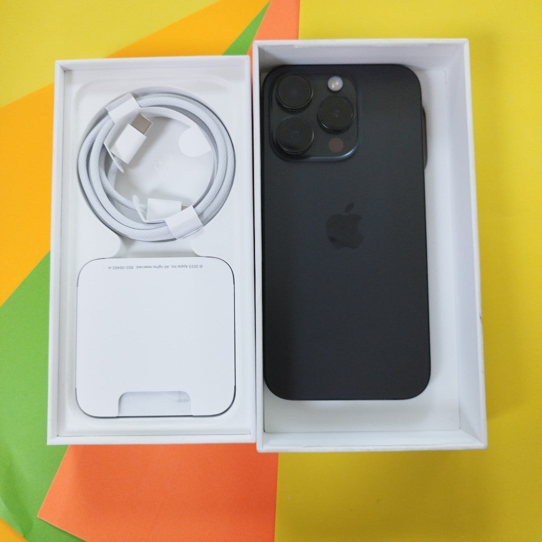 CELULAR APPLE IPHONE 15 PRO A3101 128 GB 8 GB RAM (SEMINUEVO)