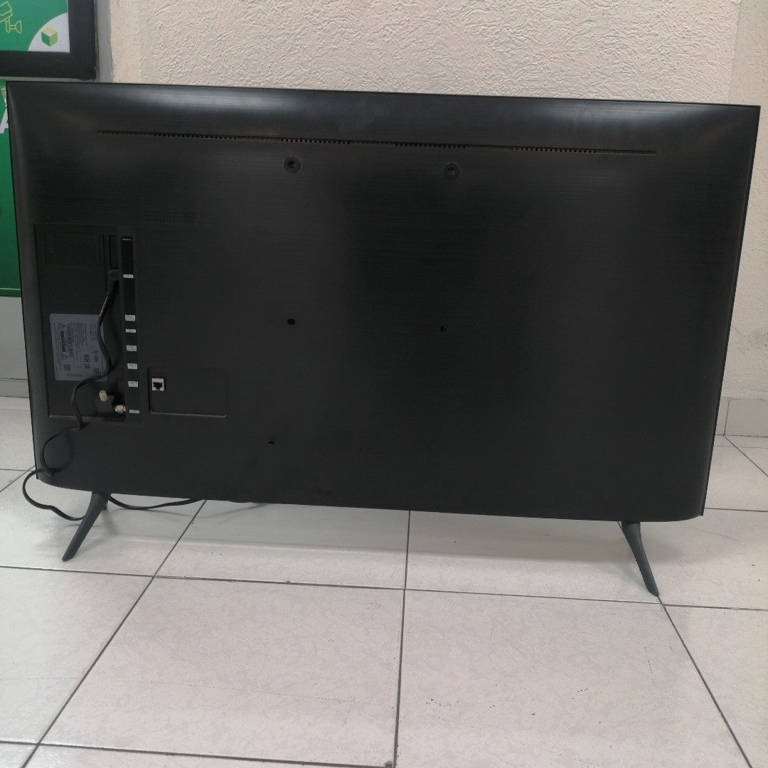 PANTALLA SAMSUNG UN43AU7000F (2022) 43" LED 4K (SEMINUEVO)
