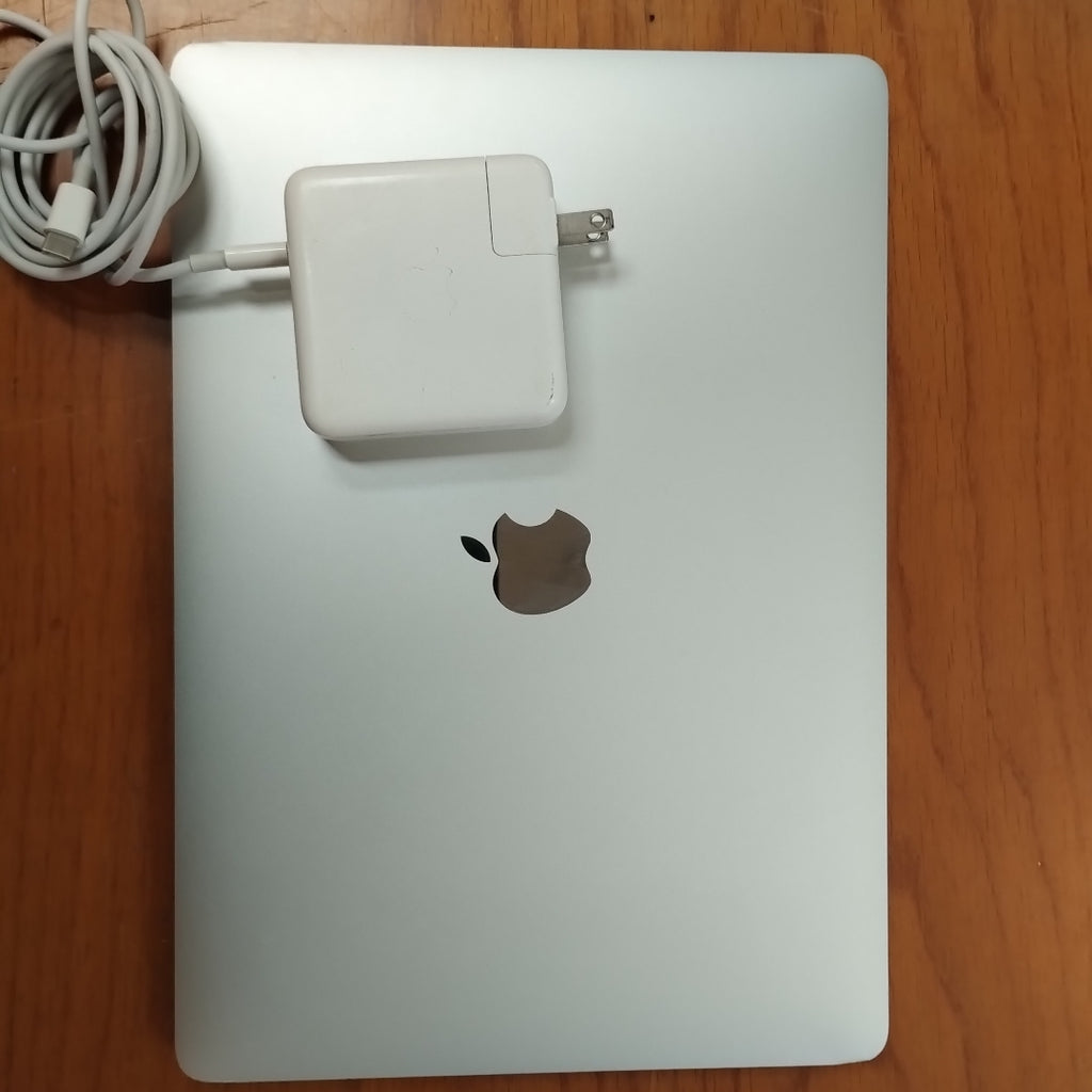 LAPTOP APPLE MACBOOK PRO 13" 2020 2.0 A2251 1 TB SSD 16 GB RAM (SEMINUEVO)