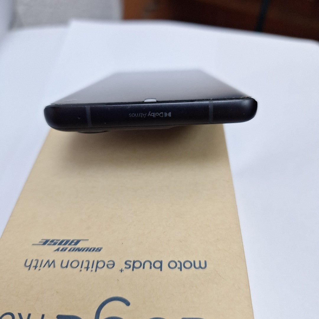 CELULAR MOTOROLA EDGE 50 PRO XT2403-2 (2024) 512 GB 12 GB RAM (SEMINUEVO)