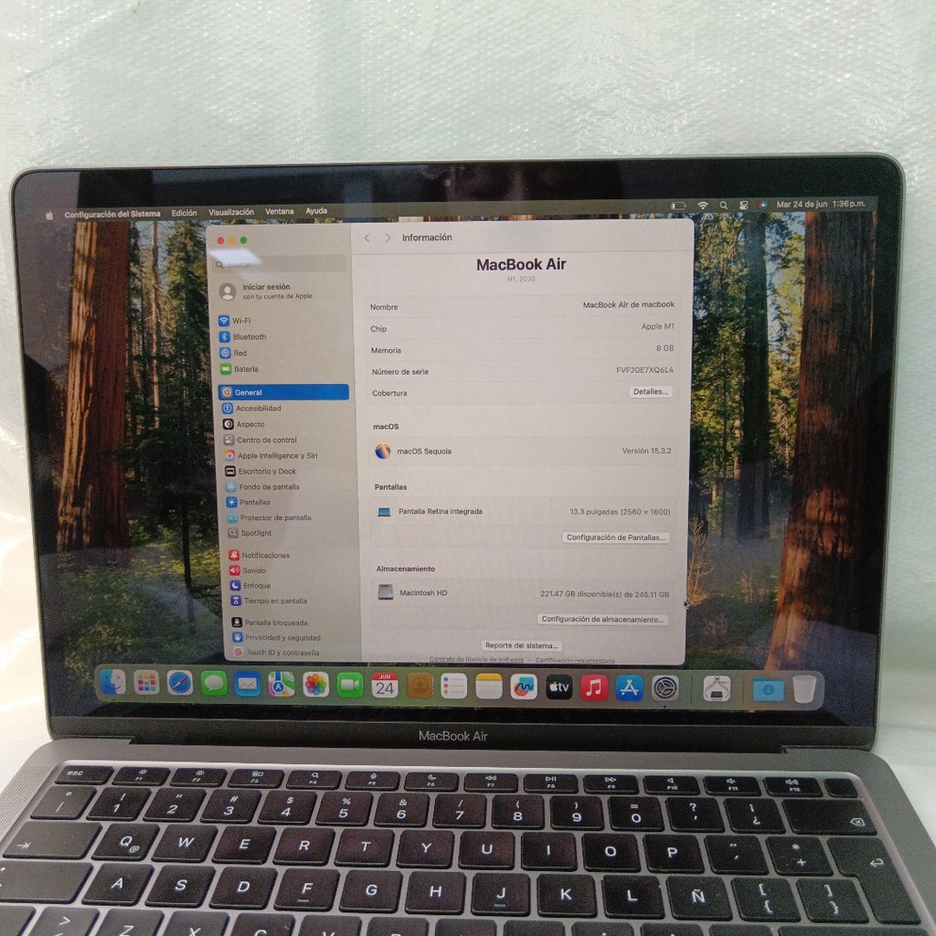 LAPTOP APPLE MACBOOK AIR 13" 2020 3.2 A2337 256 GB SSD 8 GB RAM (SEMINUEVO)
